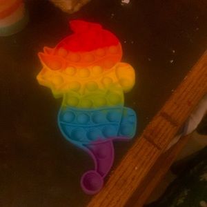 This is a very high quality fidget popit.